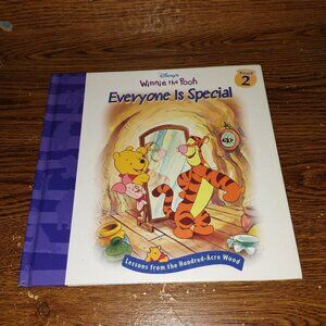 Disney’s Winnie The Pooh - Everyone Is Special Book 2 (2000, Hardcover)